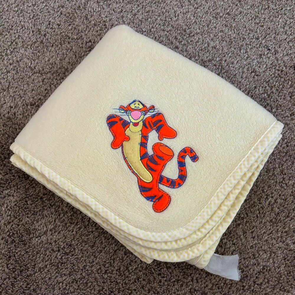 Rare Disney Tigger Baby Blanket 36x42 Yellow Fleece Gingham Trim Winnie Pooh
